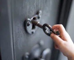 City Locksmith Store Tacoma, WA 253-733-5813 City Locksmith Store Tacoma, WA 253-733-5813 - 14-Unlock-Door